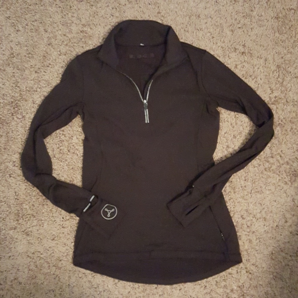 Lululemon 1/2 zip crew